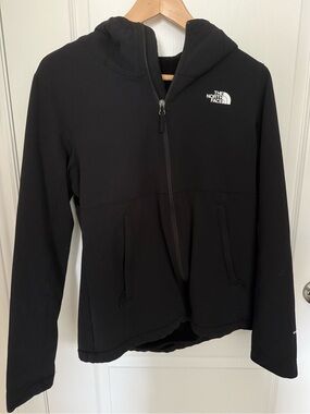 The North Face Black Women's Fleece Jacket with Logo Tag